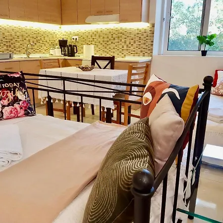 The Metropolis Rhodes Casa de Férias *