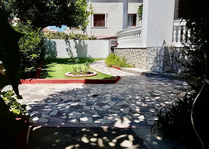 Casa de Férias The Metropolis Rhodes