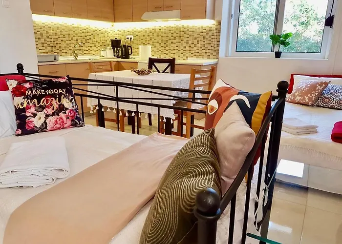 The Metropolis Rhodes Tatil Evi *